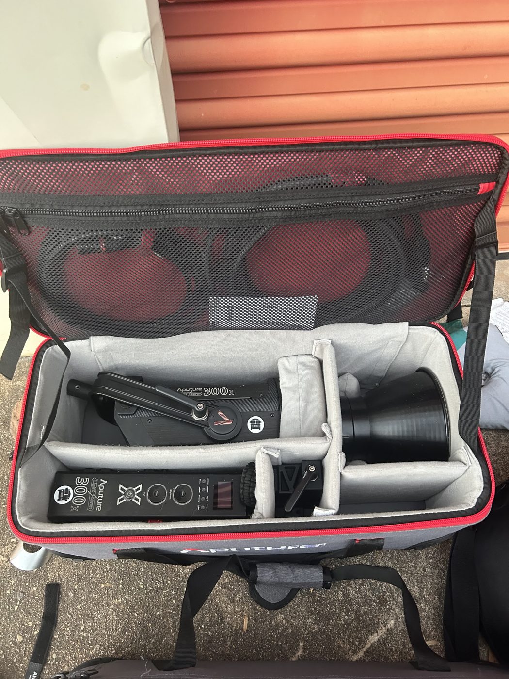 Aputure 300x