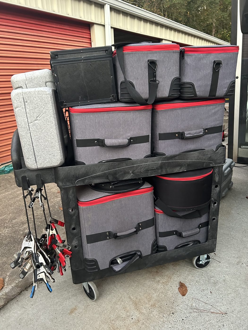 Does-All Grip Cart